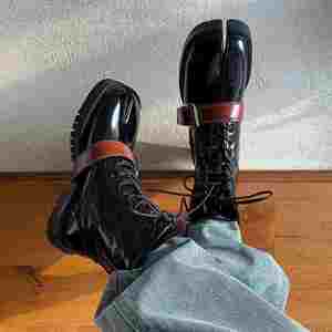 Bottes montantes unisexe à bout fendu style sabot, design de niche, rehaussantes pour couples, au style décontracté avant-gardiste britannique - Product Image 4