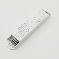 Kit de Iluminación de Emergencia LED con Paquete de Baterías Recargables, Convertidor de Salida Dual CA-CC, Carcasa de Plástico, Autoprueba