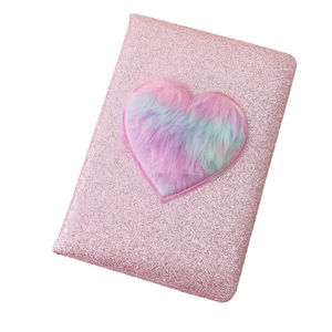 Cahier d'école A5 mignon avec couverture en PVC coeur rouge papier sans bois pour <span class=keywords><strong>Facebook</strong></span> Twitter partage d'e-mails - Product Image 1