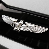 Autocollant de logo de voiture Totem d'aigle volant en métal 3D haut de gamme créatif personnalisé décalcomanie de voiture émaillage déployez vos ailes jeu de droits