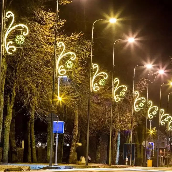 Factory Wholesale Outdoor Waterproof LED Landscape Decorative Lights for Cross Street Patterns