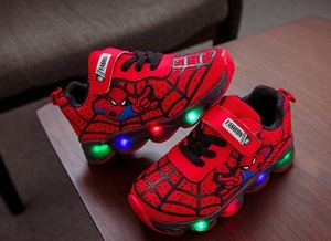 Designer di vendita calda luce lampeggiante da corsa Casual Led per bambini Sport ragazzo ragazze per bambini <span class=keywords><strong>scarpe</strong></span> da bambino modello di ragno eroe - Product Image 4