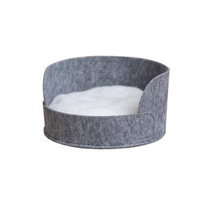 2025 Cama de gato cómoda de fieltro redondo más vendida con cojín lavable - Product Image 1