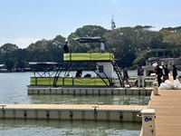 Bateau ponton soudé en alliage d'aluminium à deux étages de luxe 30ft 9.1m divertissement pêche croisière tourisme hors-bord personnalisé