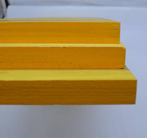 AA Wholesale Contreplaqué de coffrage marin jaune moderne imperméable 3 plis 18/21/27mm avec âme en épicéa/abriquet/pin pour hôtels et villas Garantie 1 an - Product Image 1