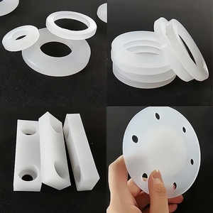 ชิ้นส่วน POM ขนาดสั่งทำพิเศษ ผลิตด้วยเครื่อง CNC จากอะซีตัล พลาสติกวิศวกรรม สำหรับเฟือง บูช แบริ่ง ลูกกลิ้ง ตัวเว้นระยะ - Product Image 3