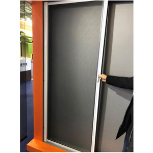 Rollo de sellado de alto rendimiento, puertas de <span class=keywords><strong>mosquitera</strong></span>, puerta de pantalla <span class=keywords><strong>enrollable</strong></span> repelente de mosquitos retráctil - Product Image 1