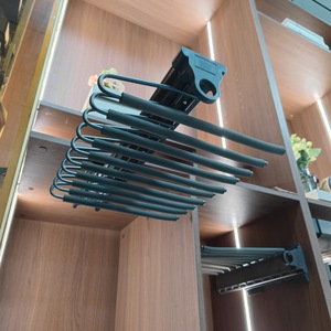 <span class=keywords><strong>Porte</strong></span>-pantalons multifonctionnel à fermeture douce, accessoire de garde-robe à montage supérieur avec support à <span class=keywords><strong>pantalon</strong></span> en forme de V pour le rangement de la salle de bain - Product Image 6