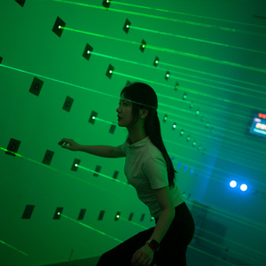 Activer le jeu Laser Maze Interactive Wall Games Jeux Virtual Haute Gamme Jeux Interact Laser Scape Game for Activate Space - Product Image 1