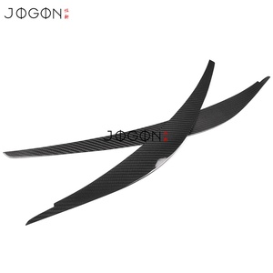 Cubierta de Tira Decorativa para Faros Delanteros Toyota <span class=keywords><strong>GR</strong></span> <span class=keywords><strong>Yaris</strong></span> GXPA16 2025 2026, Fibra de Carbono Real, Embellecedor Exterior para Párpados de Faros Delanteros - Product Image 3