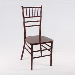 Silla de Madera Premium para Eventos - Construcción Duradera, Diseño Inspirado en Chiavari, Ideal para Bodas y Galas - Product Image 4