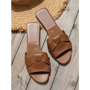 Babouches Femme Tendance à Semelle Plate Grande Taille – Nouveaux Chaussons Sandales Croisés Couleur Unie pour Femmes – Prix de Gros - Product Image 3