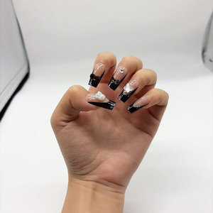 Elegante y Exquisito Set de <span class=keywords><strong>Uñas</strong></span> de <span class=keywords><strong>Gel</strong></span> Suave Francés (144 Piezas) con Varios Estilos de <span class=keywords><strong>Uñas</strong></span> Artificiales para Elegir y Combinar - Product Image 6