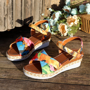 Sandalias de Plataforma con Cuña para Mujer, Tallas Grandes, Diseño Floral Multicolor, Casuales de Verano, Oferta 2026 - Product Image 4