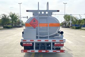 Brand New China Dongfeng 4X2 Diesel Manual Transmission Oil Tanker Truck 6000L 140HP Flammable Liquid Transportation Fuel Bowser - Product Image 5