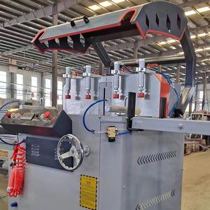 Scie de découpe automatique à tête unique motorisée 2,2 kW 380 V, largeur de coupe 200-300 mm, pour profilés aluminium, réglable de 30 à 150 mm - Product Image 2