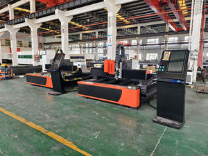 Máquinas de corte por láser 3015 con mesa de trabajo Máquina de corte por láser de fibra de metal de 4mm para procesamiento de metales - Product Image 5