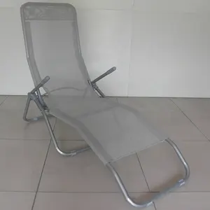 Chaise longue de plage en aluminium et en acier pliante directe d'usine de meubles de jardin de patio de prix bon marché confortable extérieur