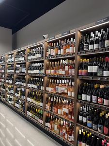 Diseño Moderno de Tiendas de Vino y Equipamiento Comercial |   Interior de Vinoteca Modular Personalizado con Accesorios de Exhibición con Acabado en Madera - Product Image 5