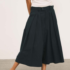 <span class=keywords><strong>Pantaloncini</strong></span> Bermuda a Vita Alta con Logo Personalizzato per Donne, Gamba Larga Plissettata, Stile Casual per Uso Quotidiano e Vacanze OEM ODM - Product Image 1