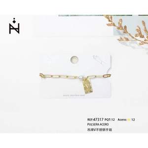 Bracelet en acier inoxydable de marque V, couleur or, chaîne de 12 mm, pendentif minimaliste, unisexe, à porter au quotidien, accessoire de bijouterie fine - Product Image 1