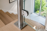 Accessoires de fixation en acier inoxydable pour balustrades en verre, supports de serrage pour clôtures, balustrades d'escalier, fournisseur OEM personnalisé