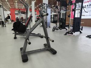 Banc de gymnastique multifonctionnel Extension des jambes de la poitrine Biceps <span class=keywords><strong>Curl</strong></span> Pin Load Selection Row Machine Stair Climber Titanium Commercial - Product Image 3