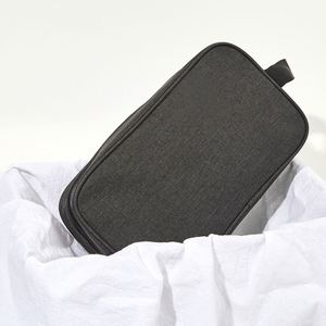 Pochette de toilette personnalisée avec logo, fermeture éclair, sac de soins personnels, trousse de toilette de voyage pour cadeaux d'événements - Product Image 4