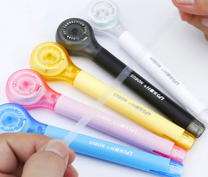Bande de <span class=keywords><strong>correction</strong></span> bande de stylo pour étudiants fournitures de bureau scolaires 5mm * 6m Push Pull protection haute qualité blanc fournir un échantillon - Product Image 2