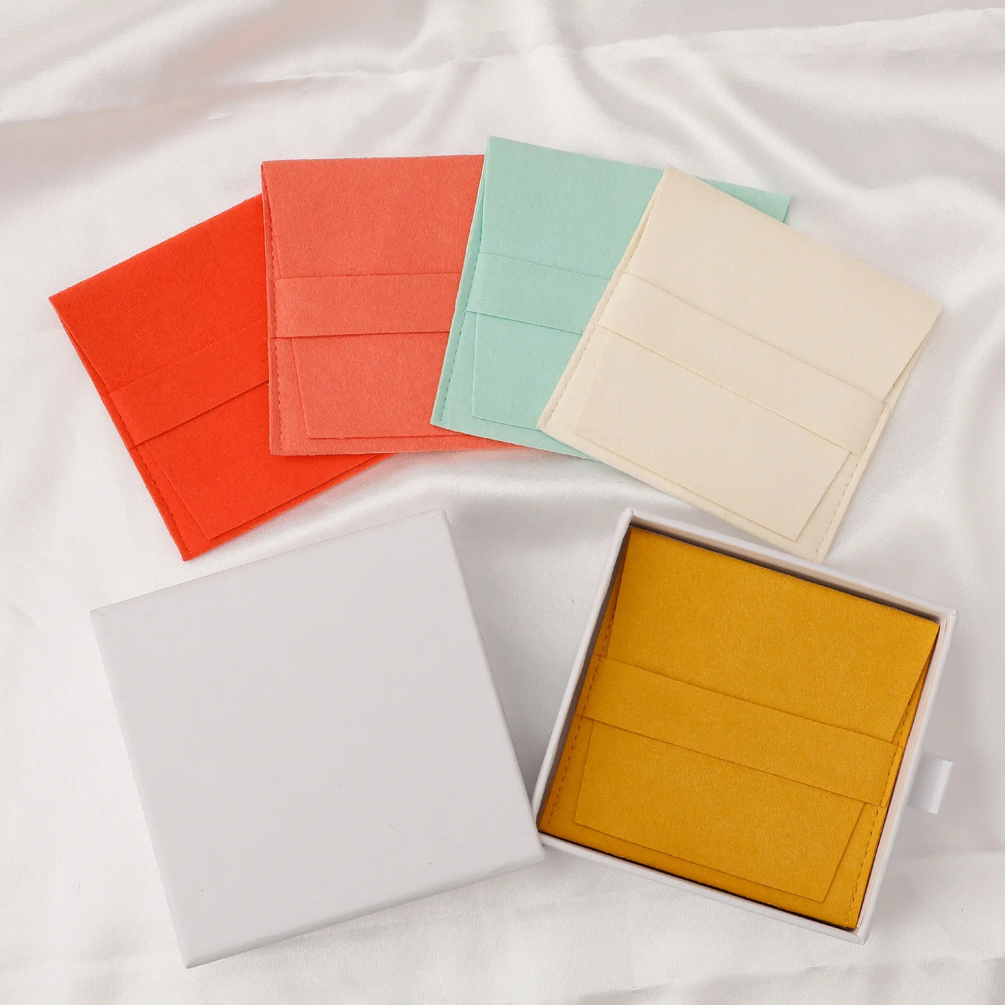 Sacos De Embalagem De Jóias Personalizadas Pequeno Envelope Flap Microfibra Bolsa De Jóias