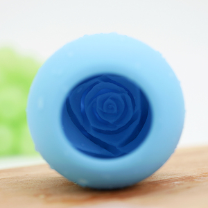 แม่พิมพ์น้ำแข็งซิลิโคนรูปดอกกุหลาบ 3 มิติ หลายขนาด ใช้ซ้ำได้ ปลอดภัย ไร้สารพิษ สำหรับวิสกี้ ขายดีช่วงซัมเมอร์ - Product Image 4