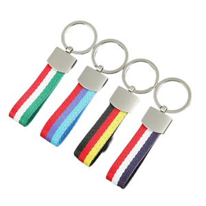 Boucle Porte-clés Tricolore Nylon Tressé <span class=keywords><strong>Sangle</strong></span> Métal Clé De Voiture Accessoire Avec Drapeau Couleurs Pour Allemand Pour Italien Pour BMW - Product Image 6