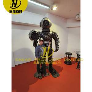 Estatua antigua moderna <span class=keywords><strong>de</strong></span> tamaño real para exteriores fundida a partir <span class=keywords><strong>de</strong></span> <span class=keywords><strong>chatarra</strong></span> reciclada que representa una escena nostálgica Serena - Product Image 4