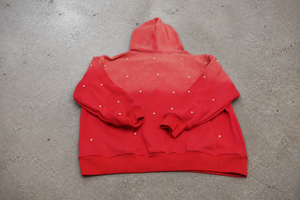 Sweat à capuche surdimensionné pour homme avec logo personnalisé, en coton rouge French Terry, style streetwear, orné de strass, avec poche avant, pour l'automne - Product Image 6