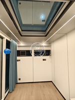 Maison capsule spatiale extérieure à deux étages, type Apple Cabin