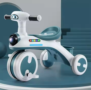 高品質 2025年モデル 二人乗り幼児用三輪車 プラスチック製子供用乗用玩具 メロディー付き 兄弟姉妹で乗れる 公園遊び 家族旅行に - Product Image 3