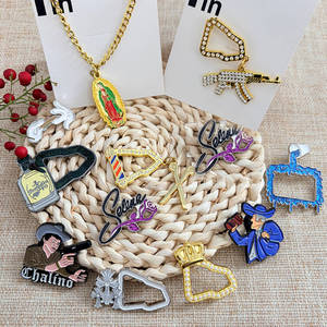 Diseño de alfileres de esmalte duro suave Anime Cute Cartoon Personalizados Metal Fabricante Sombrero mexicano Esmalte Pin Elf Charms Flag Hat - Product Image 3