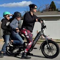Vélo électrique pour adultes OEM/ODM 750W 48V longue autonomie avec fourche à suspension avant, frein à disque mécanique et porte-enfant pour usage familial