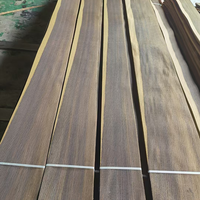 Revêtement mural en placage de bois naturel sur mesure Noyer/Chêne blanc/Frêne/Ayous/Bois de bouleau pour hôtels, technique de coupe rotative, qualité A+