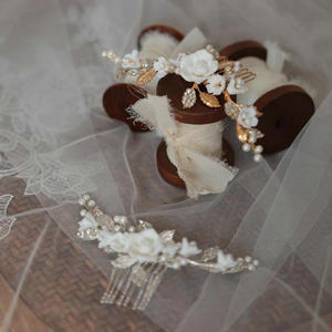 Fatto a mano in ceramica fiore con perline da sposa pettine in cristallo piccolo copricapo <span class=keywords><strong>per</strong></span> sposa damigella d'onore <span class=keywords><strong>accessori</strong></span> <span class=keywords><strong>per</strong></span> capelli da sposa - Product Image 5