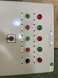 Boîtier de commande de pompe de surpression <span class=keywords><strong>DOL</strong></span> Direct On Line monophasé 2,5 kW, armoire d'isolation extérieure étanche IP65 - Product Image 4