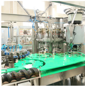 Máquina Automática <span class=keywords><strong>de</strong></span> Llenado <span class=keywords><strong>de</strong></span> Bebidas Carbonatadas para Botellas <span class=keywords><strong>de</strong></span> Vidrio, Máquina <span class=keywords><strong>de</strong></span> Llenado <span class=keywords><strong>de</strong></span> <span class=keywords><strong>Agua</strong></span> con Gas, 3000 BPH, 250 ml, 500 ml - Product Image 4
