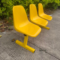 Banc d'attente double avec plateau de rangement central, chaise d'attente publique en plastique rigide, structure de réception en métal robuste