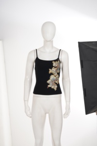 Women's Black Sequin Floral Embroidery Camisole Top Slim Fit Spaghetti Strap Tank Top Vintage Y2K Streetwear 2026 New Style - Product Image 6