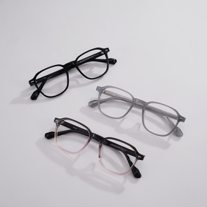 Gafas Ópticas Unisex con Marco de Acetato Ovalado Poligonal Vintage, Anti Luz Azul, con Graduación, en Negro, Gris Degradado y Rosa - Product Image 1