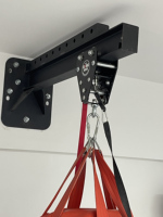 Support mural pour sac de boxe en acier MMA avec rail de suspension et poulie, personnalisable avec logo