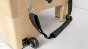 Equipo de Fitness Profesional de Alta Gama, Reformer de Madera de Arce con Torre para Uso Comercial SS-WD-MRHT Versatility - Product Image 4