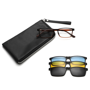 Nuevo <span class=keywords><strong>Clip</strong></span> <span class=keywords><strong>magnético</strong></span> en el marco de las <span class=keywords><strong>gafas</strong></span> Hombres Marco de prescripción óptica <span class=keywords><strong>Gafas</strong></span> Hombres Rectángulo <span class=keywords><strong>Clip</strong></span> polarizado <span class=keywords><strong>Gafas</strong></span> de sol - Product Image 6