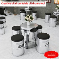 Ensemble de mobilier commercial industriel personnalisé en fer pour restaurants, salons de thé, cafés, salles de sport, salles de billard, tables et chaises en forme de fût d'huile