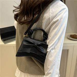 Neue weiche PU-Leder Mini-Tasche in Kissenform, wasserdicht, Crossbody-Tasche mit Henkel, lässige Damen-Handtasche, Schultertasche - Product Image 2